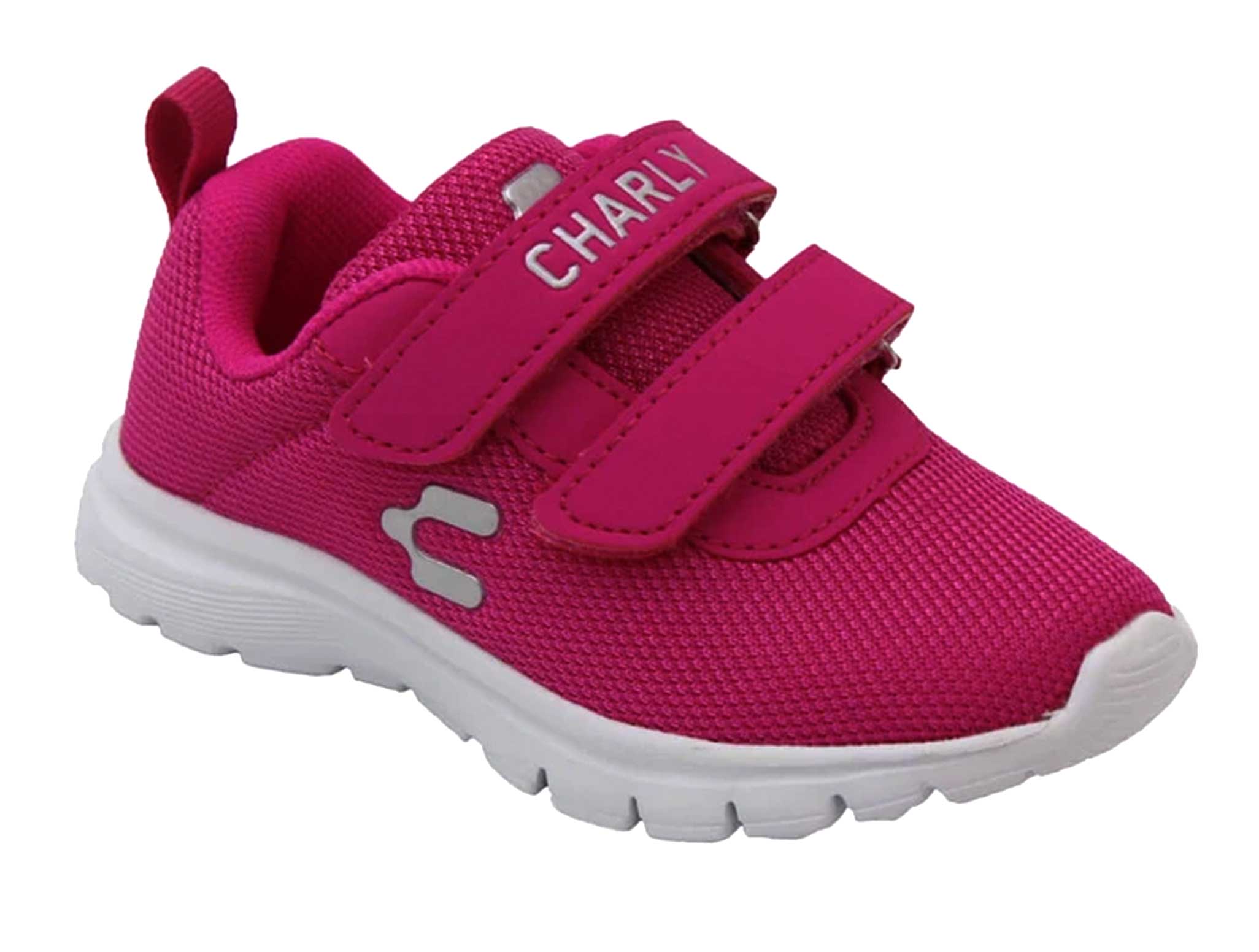 Rocío Flores tiene las zapatillas con plataforma favoritas de las famosas