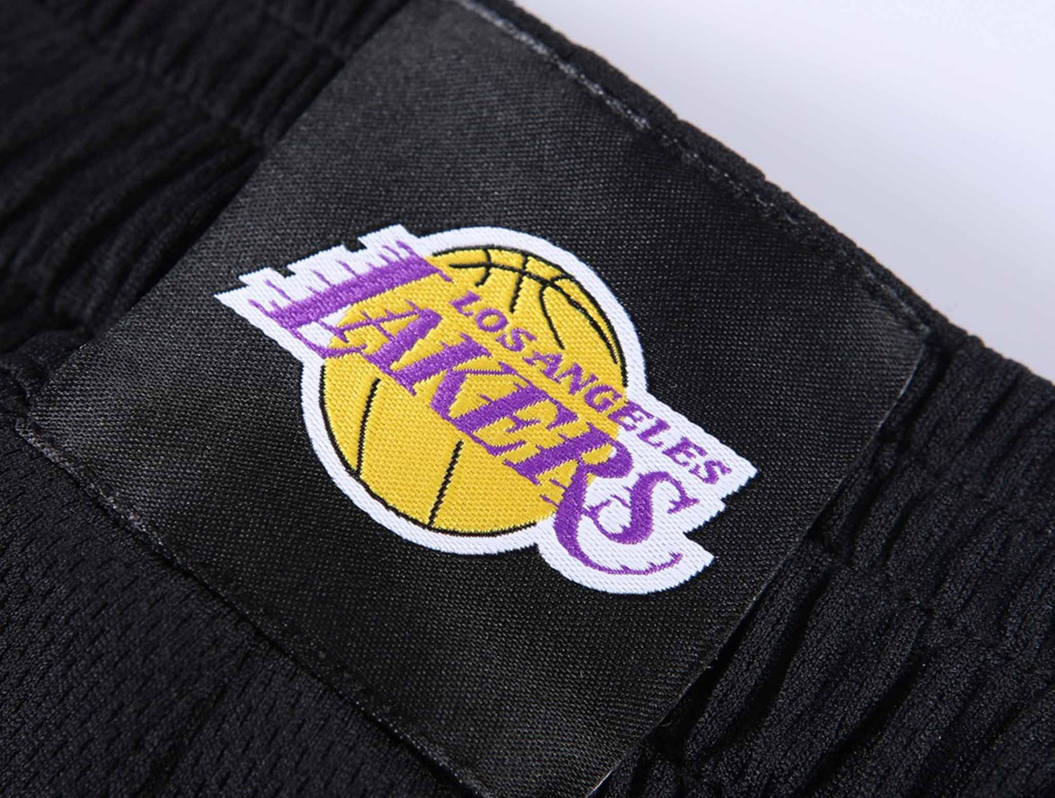 Short NBA Logo Lakers Para Hombre Nbash519102BLK Talla M-2